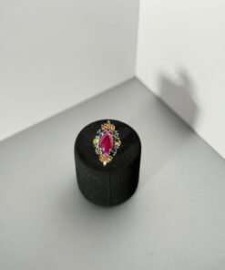 Ruby Tỏa Sắc – Nhẫn Hoa Cổ Tích Hoàng Gia